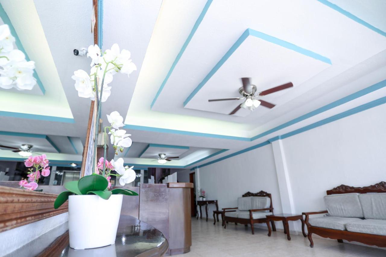 Hotel Avenida Cancun Luaran gambar