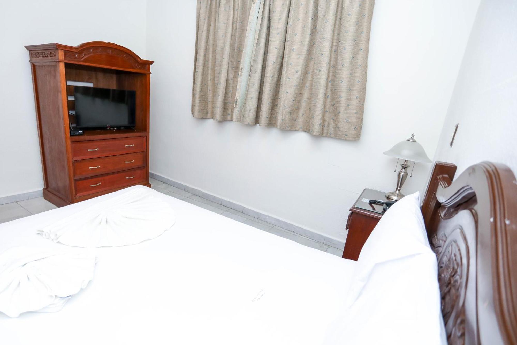Hotel Avenida Cancun Luaran gambar
