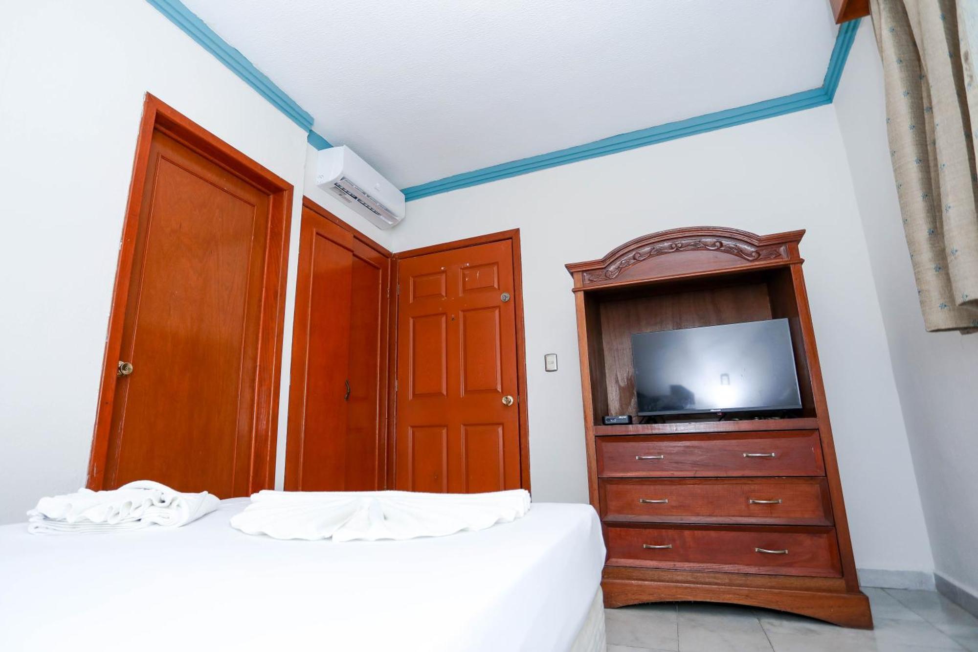 Hotel Avenida Cancun Luaran gambar