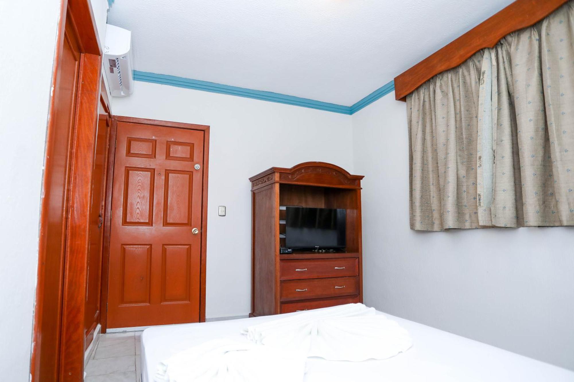 Hotel Avenida Cancun Luaran gambar