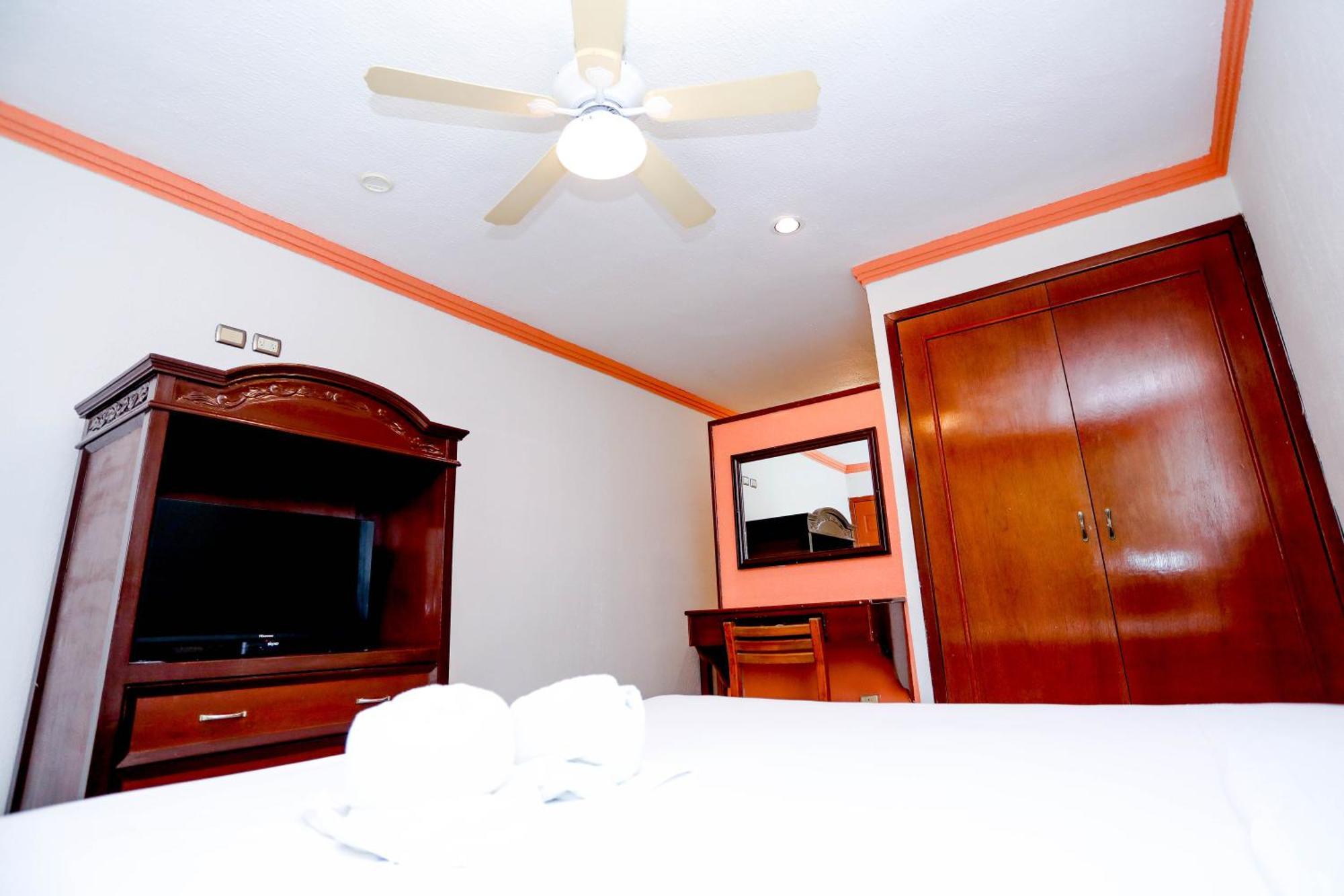 Hotel Avenida Cancun Luaran gambar