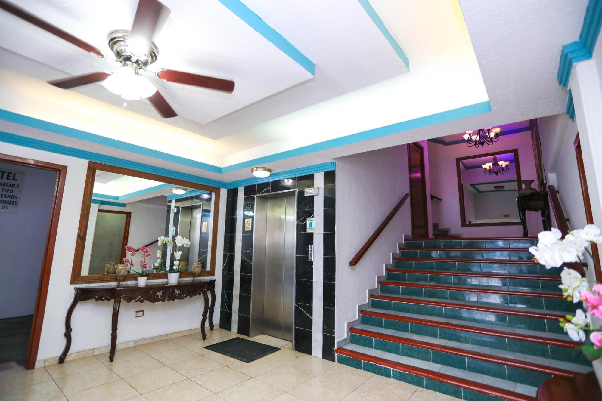 Hotel Avenida Cancun Luaran gambar